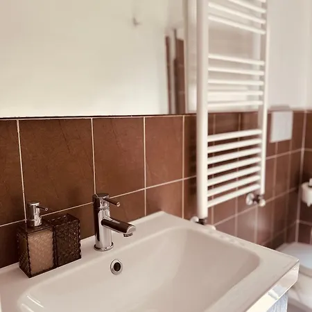 Saint George's House 4 דירה *