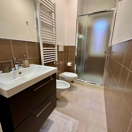 Апартаменты Saint George's House 4